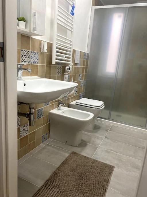 דירות Milano Centrale Cozy Aparment Free Wifi מראה חיצוני תמונה