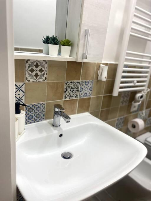דירות Milano Centrale Cozy Aparment Free Wifi מראה חיצוני תמונה